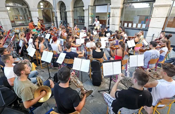V Kopru vadi 68 mladih glasbenic in glasbenikov.