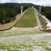 Poletni pogled na planiški ponos - letalnico.
