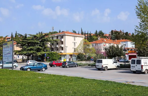 Ankaranska občina je objavila javni razpis za sofinanciranje 
društev  v letošnjem letu. Na voljo je približno 100.000 evrov, 
rok za prijavo pa je 25. avgust. Razpisna dokumentacija je 
dostopna na spletni strani občine.