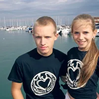 Evelin Arh in Matej Matečko sta te dni na letnih pripravah v Izoli pridno trenirala in se 
pripravljala na naslednje plesne podvige.