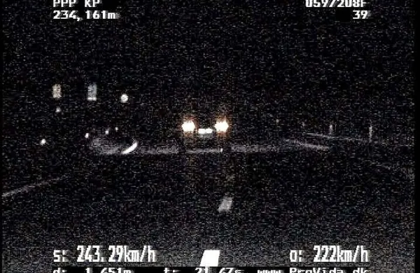 Za 243 kilometrov na uro 1200 evrov in devet kazenskih točk
