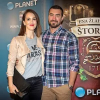 Na predpremiero sta prišla  Lili Žagar in Marko Potrč, nekdanja voditelja šova Moj dragi zmore.