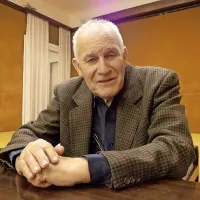 Sergij Pahor: “Ker je slovenski narod tako maloštevilen, je 
vprašanje sprave ključno. Mi smo k razmišljanju na to temo 
povabili celo vrsto predavateljev. Nismo vabili samo klerikov 
ali t. i. desnih, ampak tudi laike in druge.”