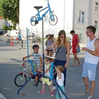 Postojna oživela na ulici