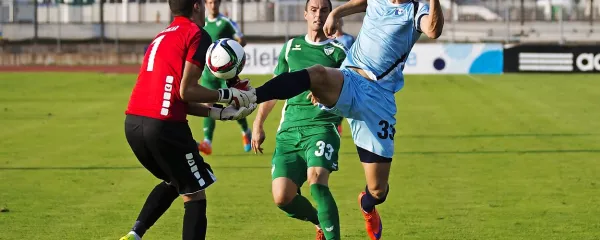 &Scaron;portno razposajena jesen