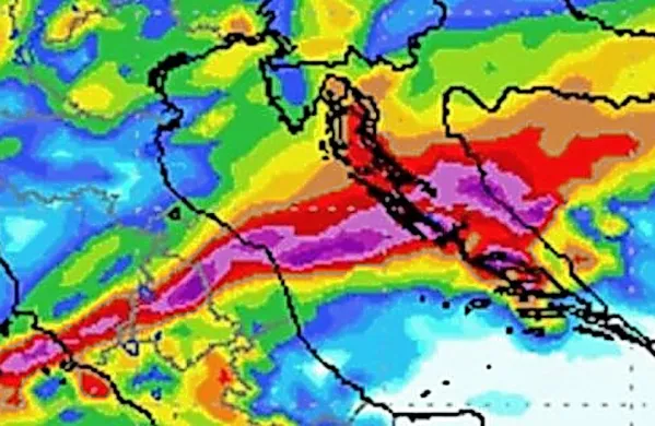 Za Istro in Kvarner je razglašen oranžni alarm.