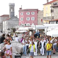 Zvestobo Neptunu je priseglo toliko dijakov kot že dolgo ne