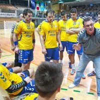 Premiera se je iz&scaron;la po načrtih rumeno-modrih