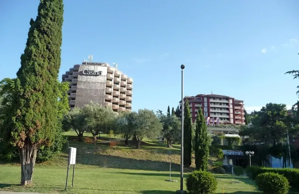 Vse kaže, da bodo v Hotelih Metropol odpuščali.