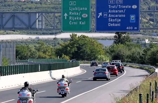 Dars z novimi nadzorniki