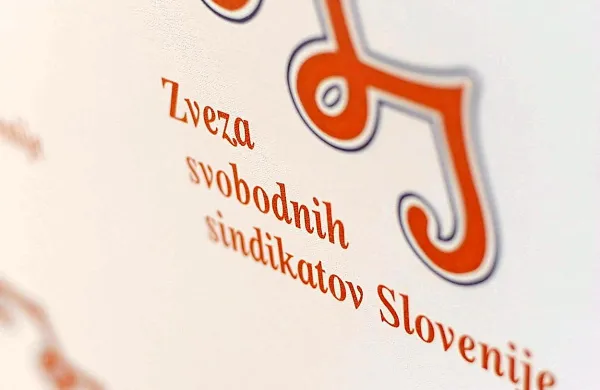 Denar za pomoč beguncem zbira tudi Zveza svobodnih 
sindikatov Slovenije. 