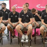 Slovenska reprezentanca v prihodnje zagotovo ne bo več v 
taki zasedbi.
