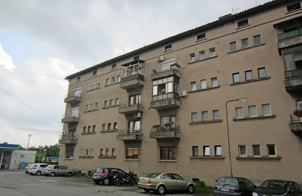 V bloku na Kolodvorski v Divači so imeli veliko težav z 
upravnico tudi pri popravilih.