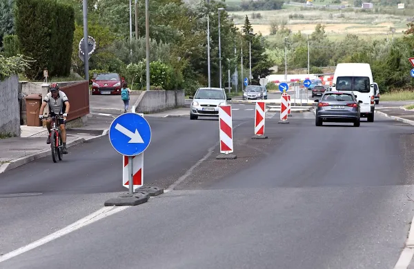 Krajani v Bertokih bi dodatni zavijalni pas