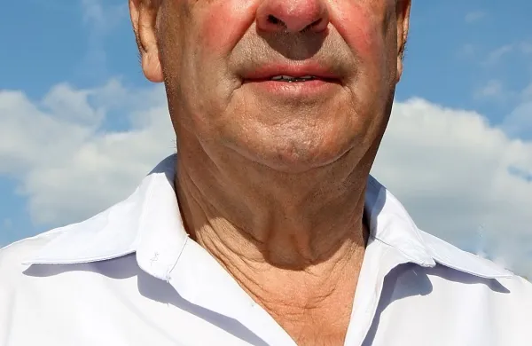 Stanislav Renčelj: “Istrski pršut, ki je že zdaj znan 
in priznan kot posebnež med pršuti, se bo  lahko 
začel resno promovirati.  V Istri, ki je turistična 
regija, ima lahko lepo prihodnost.”  
