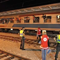 Begunci ponoči posku&scaron;ali prečkati zeleno mejo, tujci z dobovskega vlaka v Postojni
