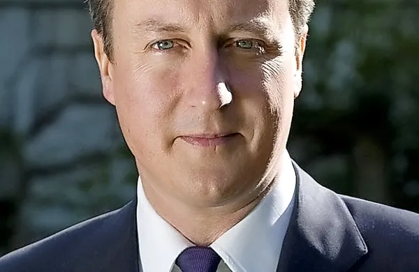 Britanski premier David Cameron je začetku meseca pod 
pritiskom, naj naredi več za ublažitev begunske krize v 
Evropi, napovedal, da bo Velika Britanija v naslednjih petih 
letih sprejela 20.000 beguncev iz taborišč v Jordaniji, Libanonu in Turčiji. 