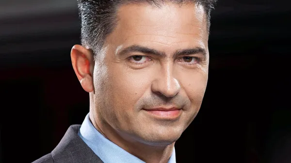 Jerko Bartolić: “Glasoval sem proti takemu sklepu, 
ker sem prepričan, da ne gre za enako obravnavo 
vseh članic in da take poteze vnašajo dodatna 
tveganja za Univerzo in ZRS.” 