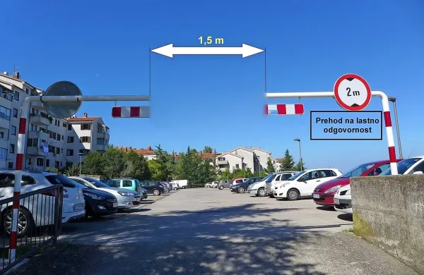 S predlogom, da bi višinsko oviro nekoliko prilagodili in jo na sredini dvignili,  se na koprski 
občini  ne strinjajo.