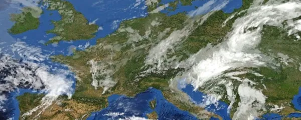 Od severovzhoda so se vračali oblaki in padavine