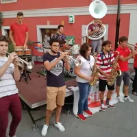 Čiliji so v Izolo pritegnili radovednost in dobro voljo (foto)