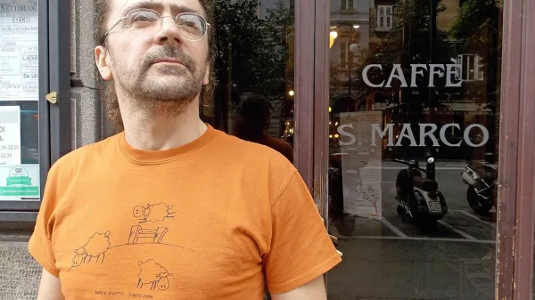 Zoltán Ágoston je eno najprepoznavnejših imen na madžarskem  kulturnem prizorišču. 