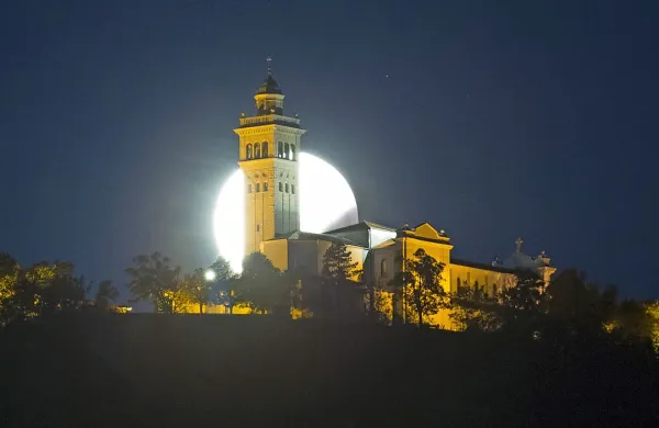 Super Luna na Gori&scaron;kem