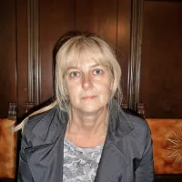 Ingrid Kocjančič: “Če bi gost promet preselili iz 
središča naselja na obvoznico, bi povečali varnost 
in kakovost življenja v vasi.”