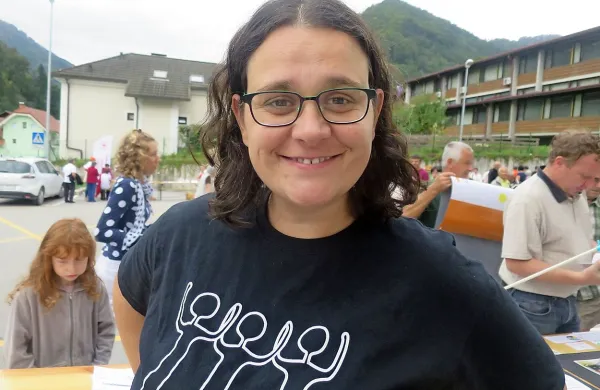   Livija Rojc Štremfelj je v  knjižici  Zgaga vsakič zmaga po svoje 
duhovito zasukala slovenske reke. 

