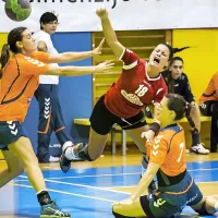 Z učinkovitostjo v napadu Ajdovk se je izkazala Slavica 
Schuster. 