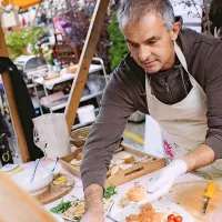 Obiskovalci so bili navdušeni nad tradicionalnimi kobariškimi 
jedmi.