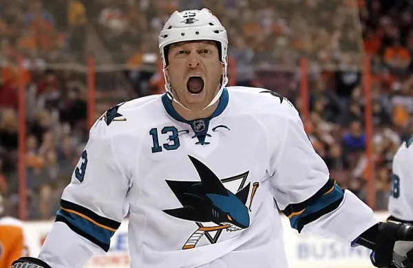 Raffi Torres je bil zaradi grobosti že dvakrat suspendiran.