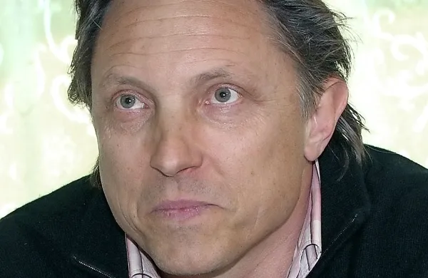 Evgenij Komljanec: 
“Oskrba naših 
pacientov ni 
vprašljiva, saj smo 
tako organizirani, da 
lahko ne glede na 
različne nepredvidljive 
dogodke vedno 
ustrezno poskrbimo 
zanje.” 