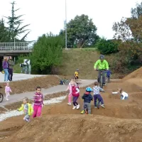 &Scaron;empetrcem vračajo &scaron;portni park
