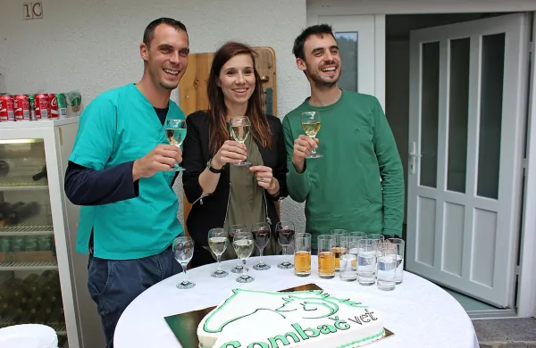 Za živali bodo skrbeli Luka Gombač, Marko Gombač  in Maja 
Bogataj. 