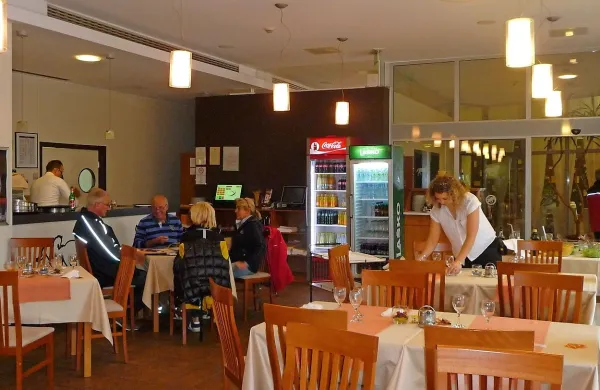 Lipiški turistični delavci pozivajo vlado, naj se čim prej izjasni, kaj namerava z njimi.