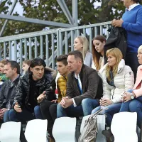 Mar glavni odločevalec v FC Koper iz ozadja, Boris Popovič, 
na Bonifiko iz Zavrča  snubi tudi Španca Alberta Riera (četrti z 
leve)?