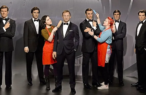 Kateri James Bond vam je najbolj všeč?