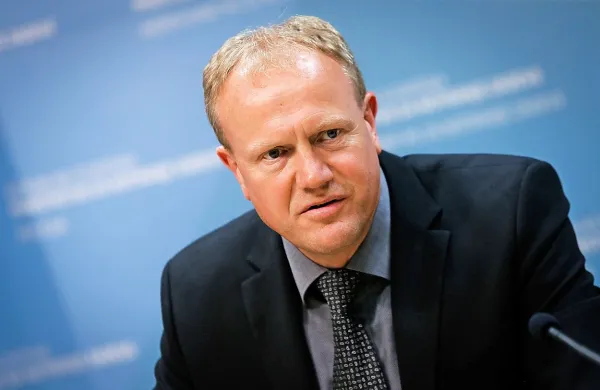 Generalni direktor policije Marjan Fank je  poudaril, da gre za 
največjo begunsko krizo v Sloveniji in izreden napor vseh 
vpletenih v njeno reševanje.