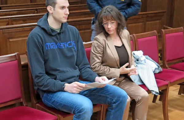 Ivan Cernic je tudi danes zanikal očitke specializiranega 
tožilstva in trdi, da ni terorist.