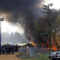 V sprejemnem centru v Brežicah je včeraj zgorelo 27 šotorov.