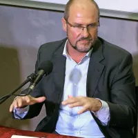 dr. Rado Pišot: “To, da smo ob morju, morda res 
privlači študente, a to je lahko le dodatek. Bistvo 
so  kakovosten študijski  proces in dobri  odnosi med 
študenti in učitelji”
