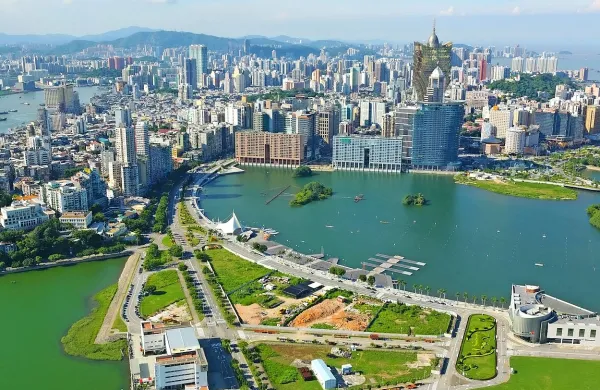  Najdaljša pričakovana življenjska doba na Kitajskem je v   
Macau.
