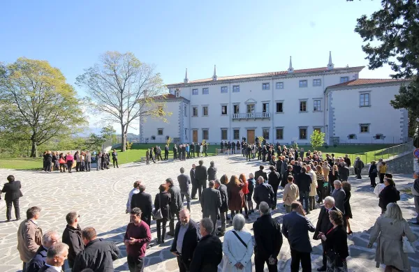 Vila Vipolže je tudi uradno odprta za javnost. 