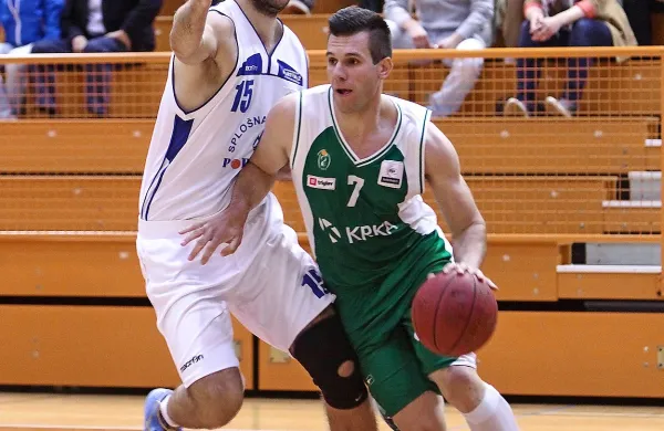Nejc Buda (levo) se je v portoroškem dresu že zoperstavil tudi 
Saniju Bečiroviću.