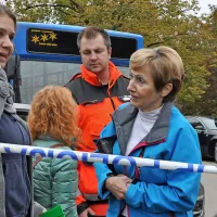 Razmere v Brežicah si je včeraj ogledala tudi ministrica za 
zdravje Milojka Kolar Celarc (desno).