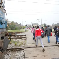 Primorske novice po poteh beguncev: na hrva&scaron;ki strani meje so dobro organizirani