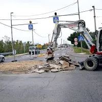 Zaradi kroži&scaron;ča bodo mesec dni  prometni zastoji na vrhu Jagodja