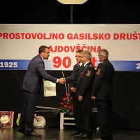 Prostovoljno gasilsko društvo Ajdovščina je slavnostno akademijo obeležilo 90. obletnico delovanja.