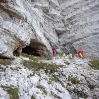 Svoj podvig so začeli z vstopom v Monatip. 